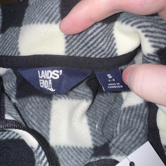 Lands' End Men's Black and White Plaid Sweatshirt - Picture 5 of 5